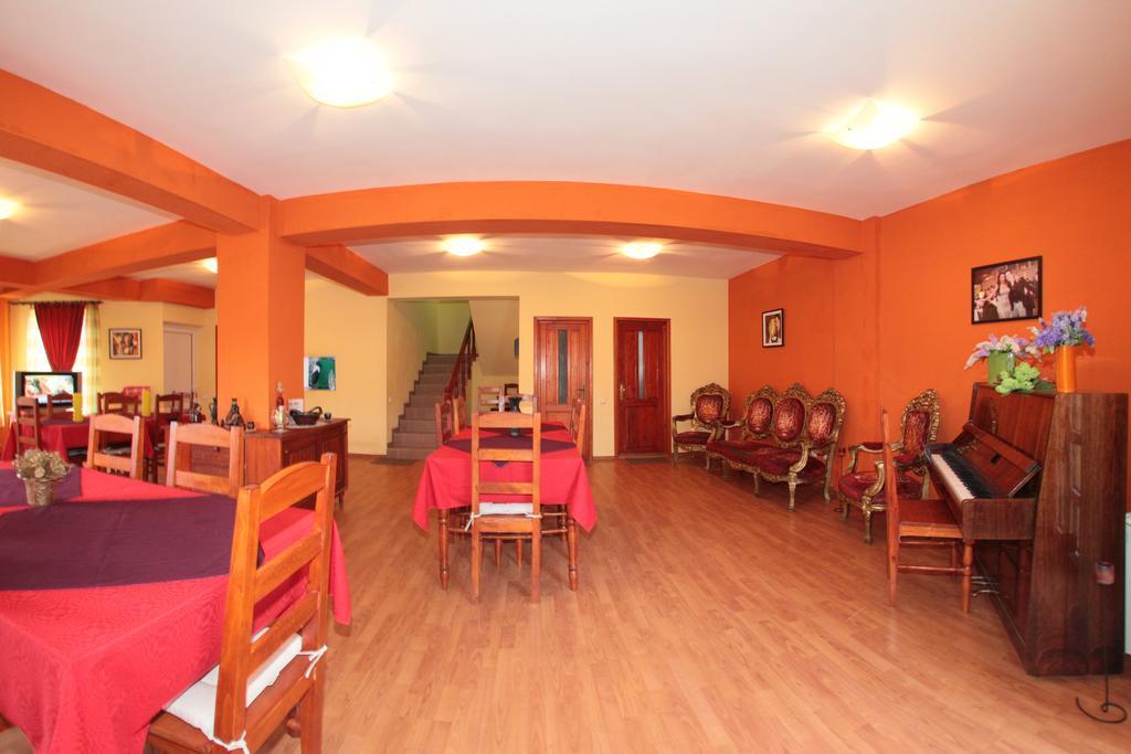 Hotel Pensiunea Nadine Agapia Exteriér fotografie